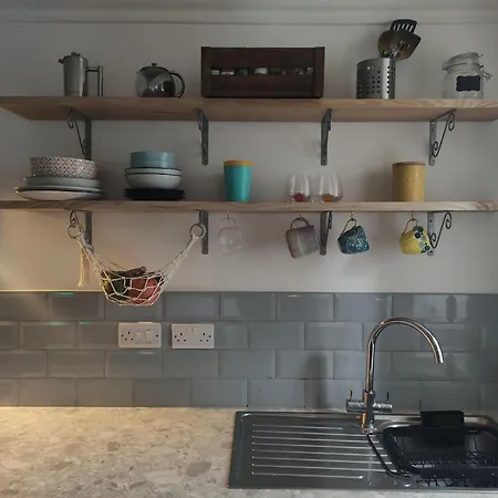 The Basement - 1bd Flat Montpelier 펜션 브리스틀